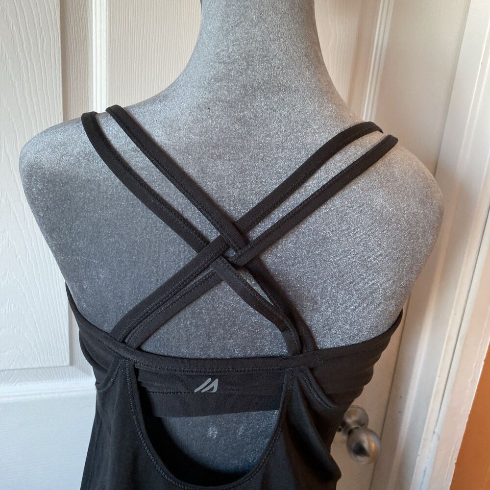 Eddie Bauer Women’s Size Medium Athletic Tank Top Built In Bra Black Stretch - Picture 7 of 9